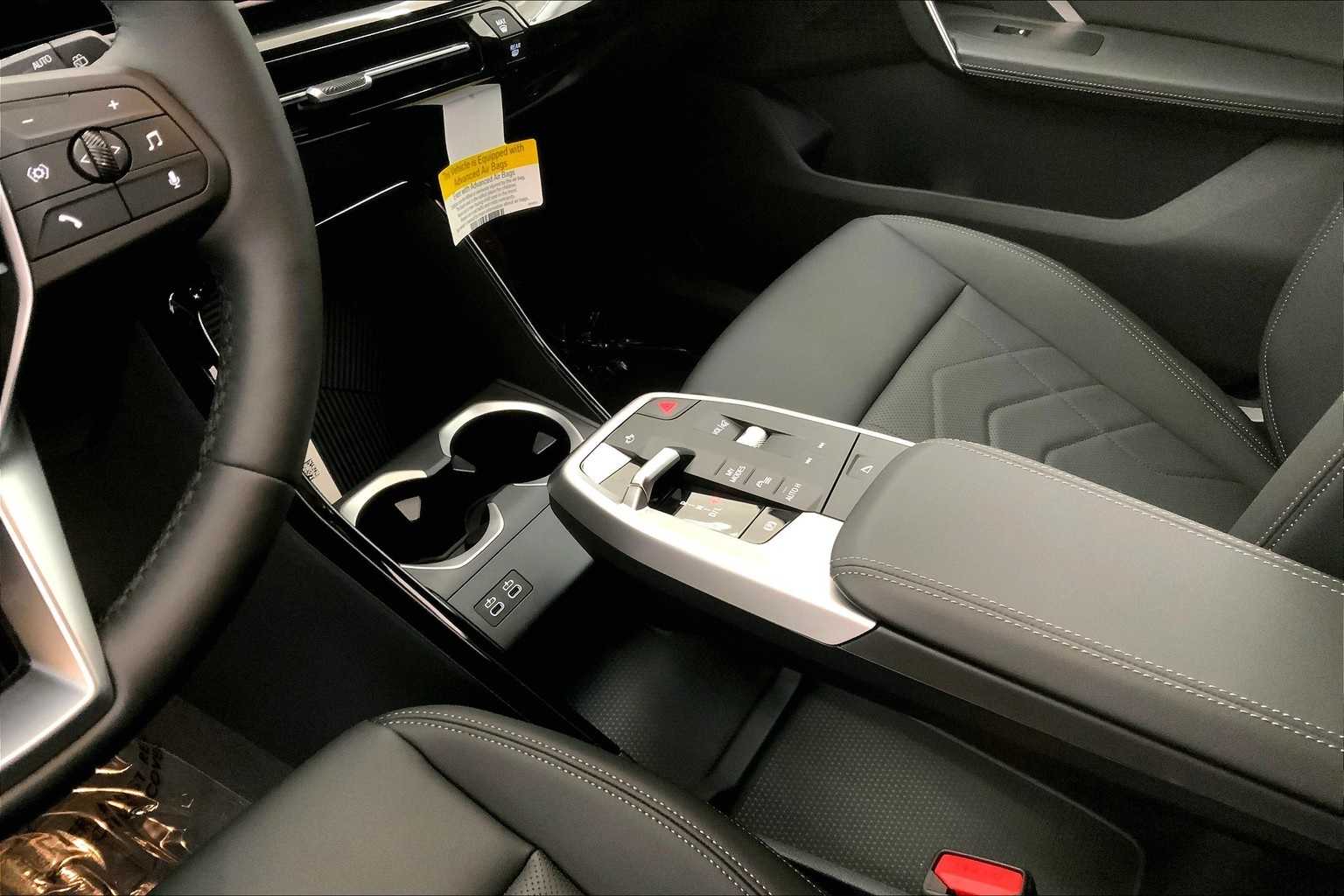 Thumbnail: 2025 BMW X1 - 17