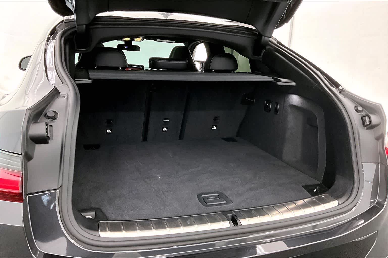 Thumbnail: 2023 BMW X4 - 18