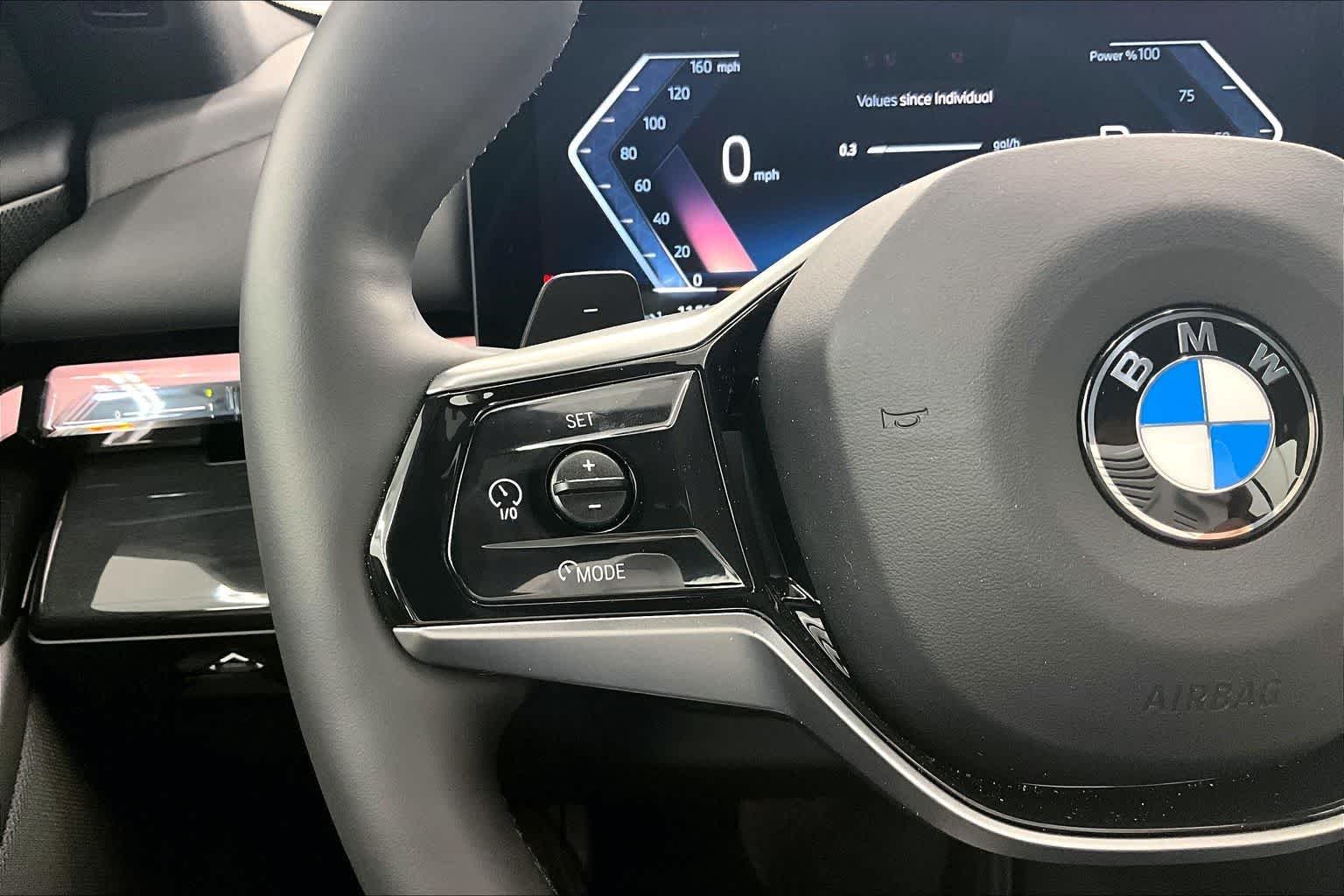 Thumbnail: 2026 BMW 5 Series - 24