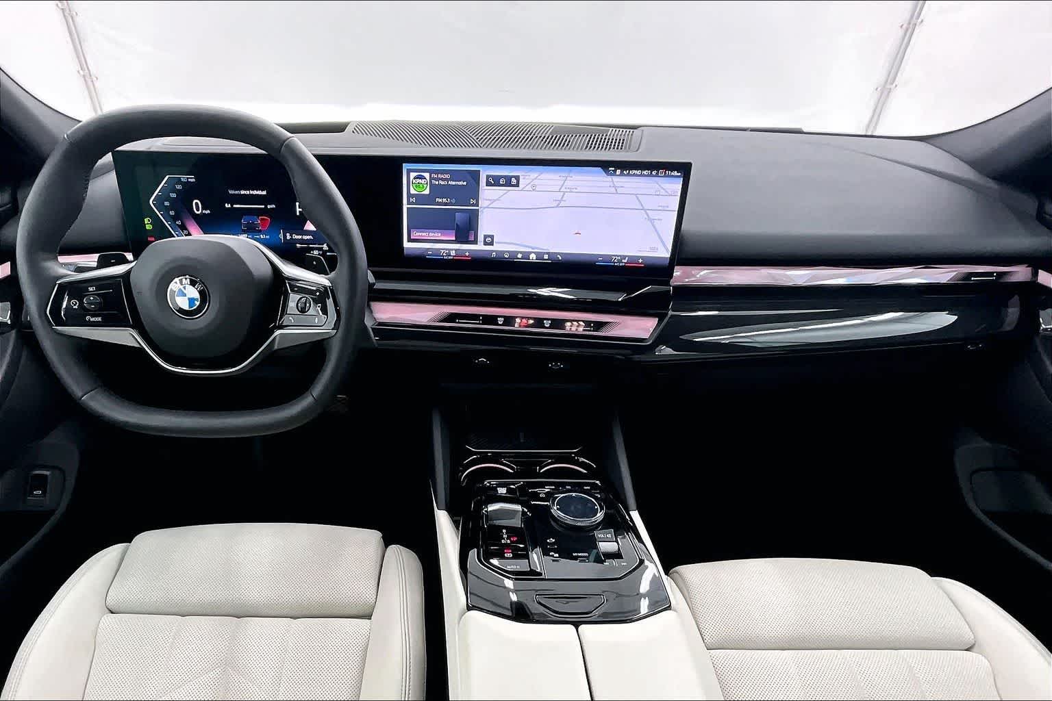 Thumbnail: 2026 BMW 5 Series - 10