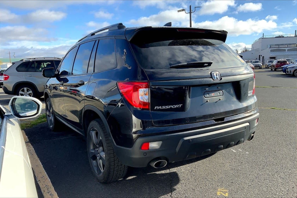 Used 2021 Honda Passport Touring AWD SUV