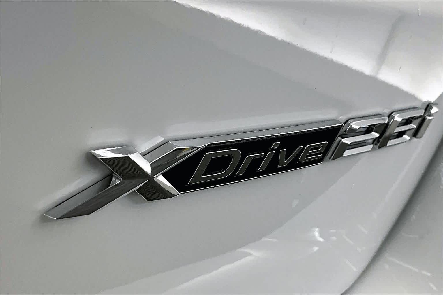 Thumbnail: 2026 BMW X1 - 7