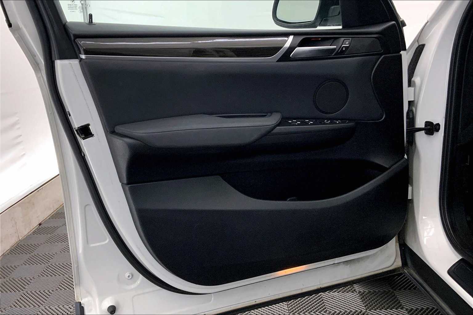 2015 BMW X3 xDrive28d 27