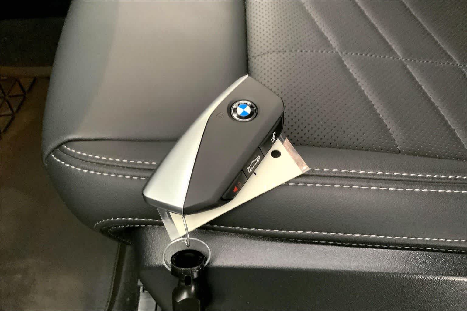 Thumbnail: 2025 BMW X1 - 19