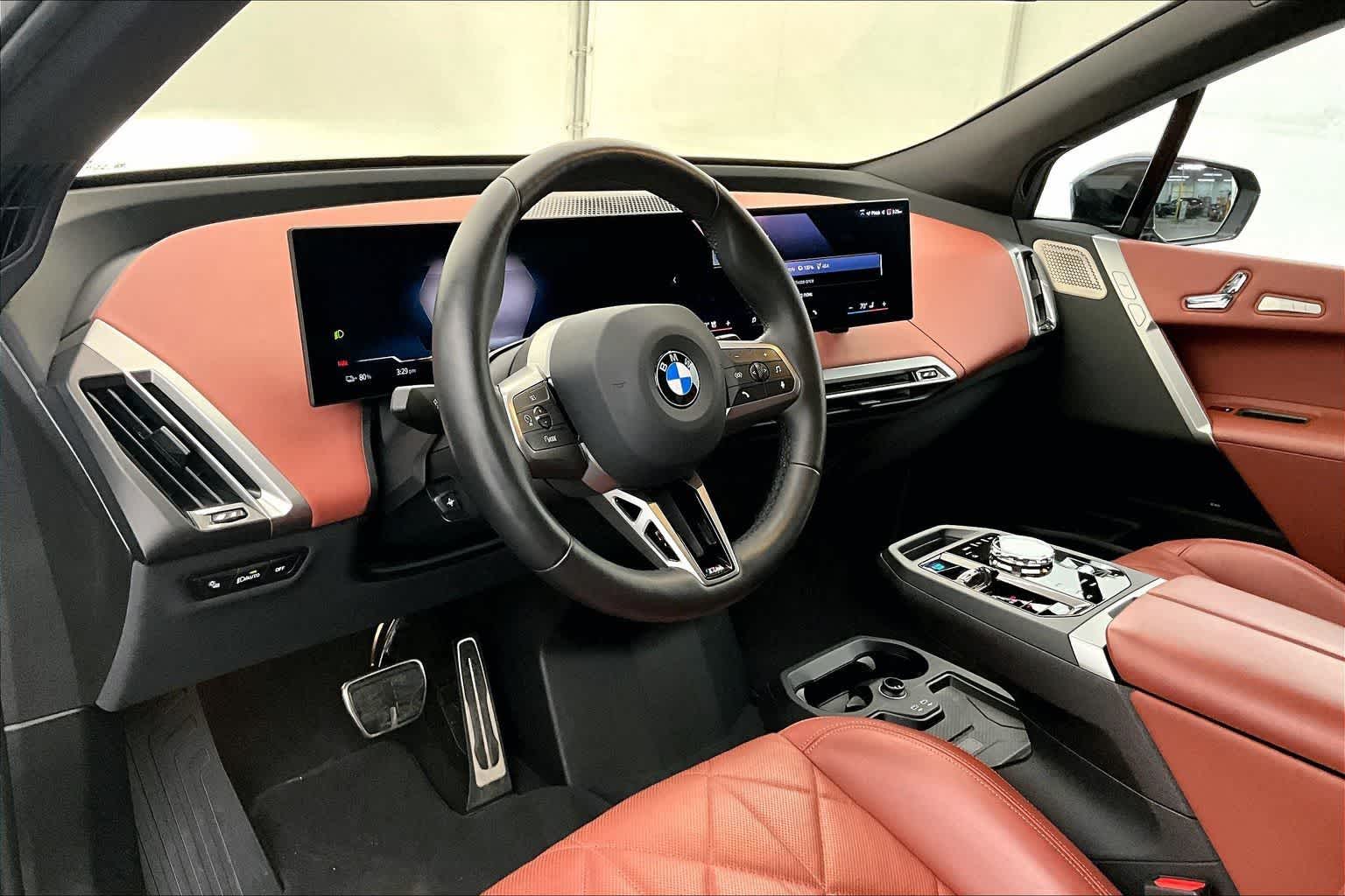 Thumbnail: 2026 BMW iX - 2