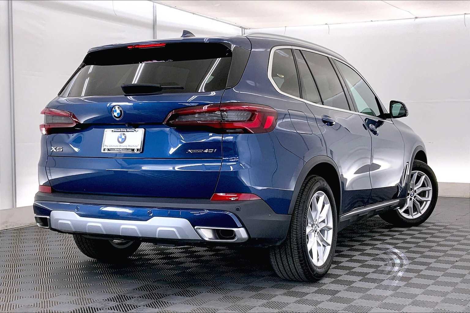 Thumbnail: 2023 BMW X5 - 22