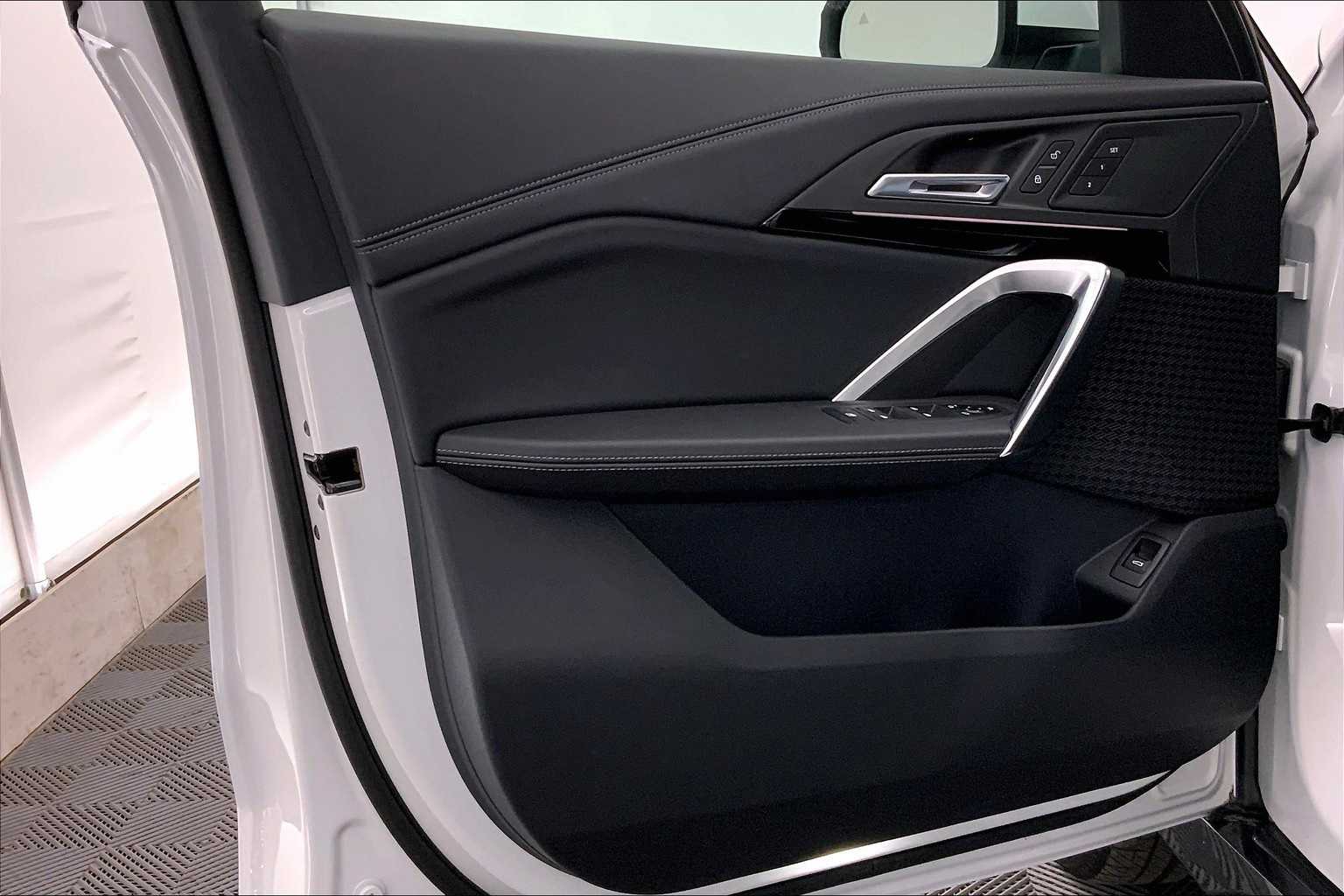 Thumbnail: 2025 BMW X1 - 27