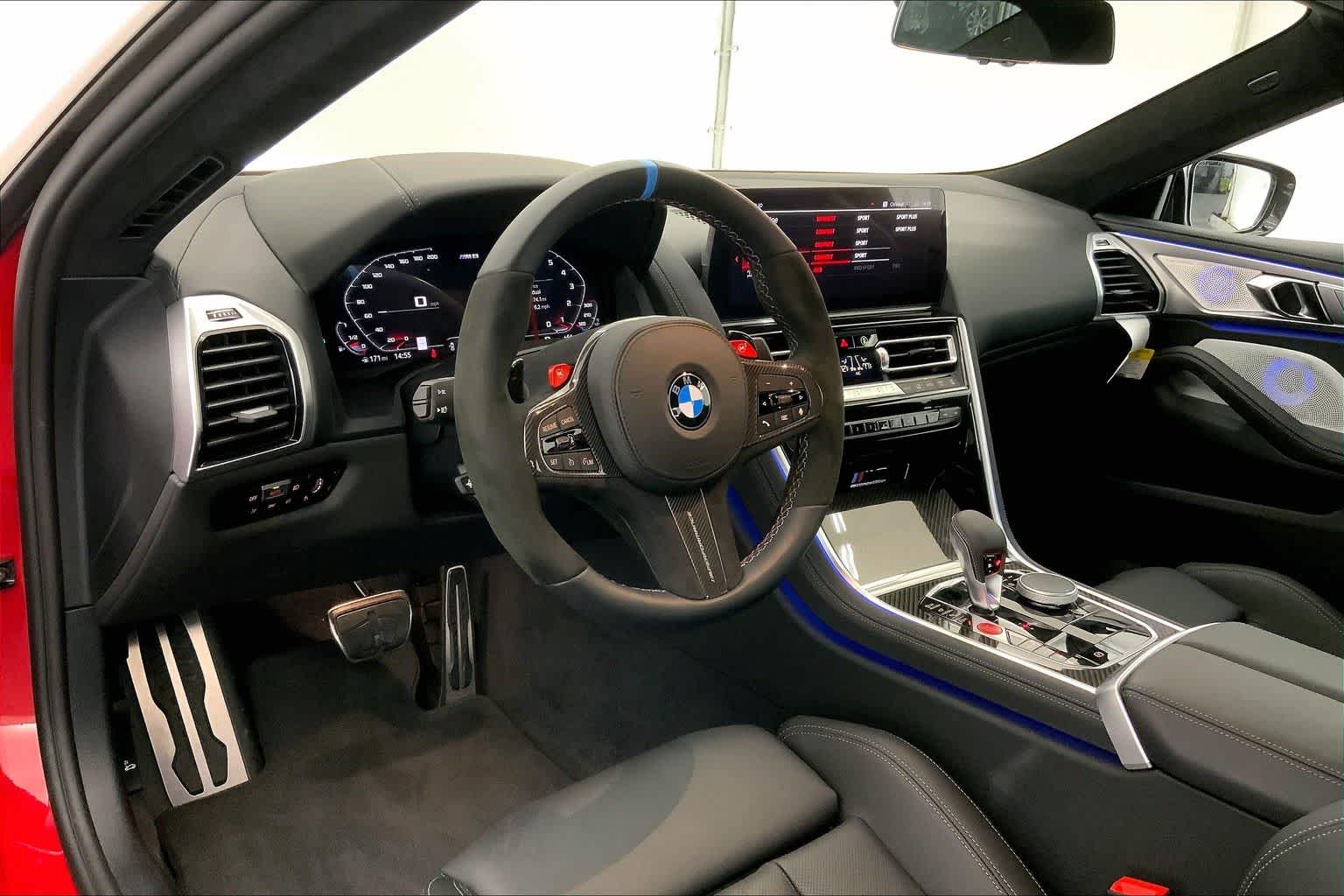 Thumbnail: 2024 BMW M8 - 2