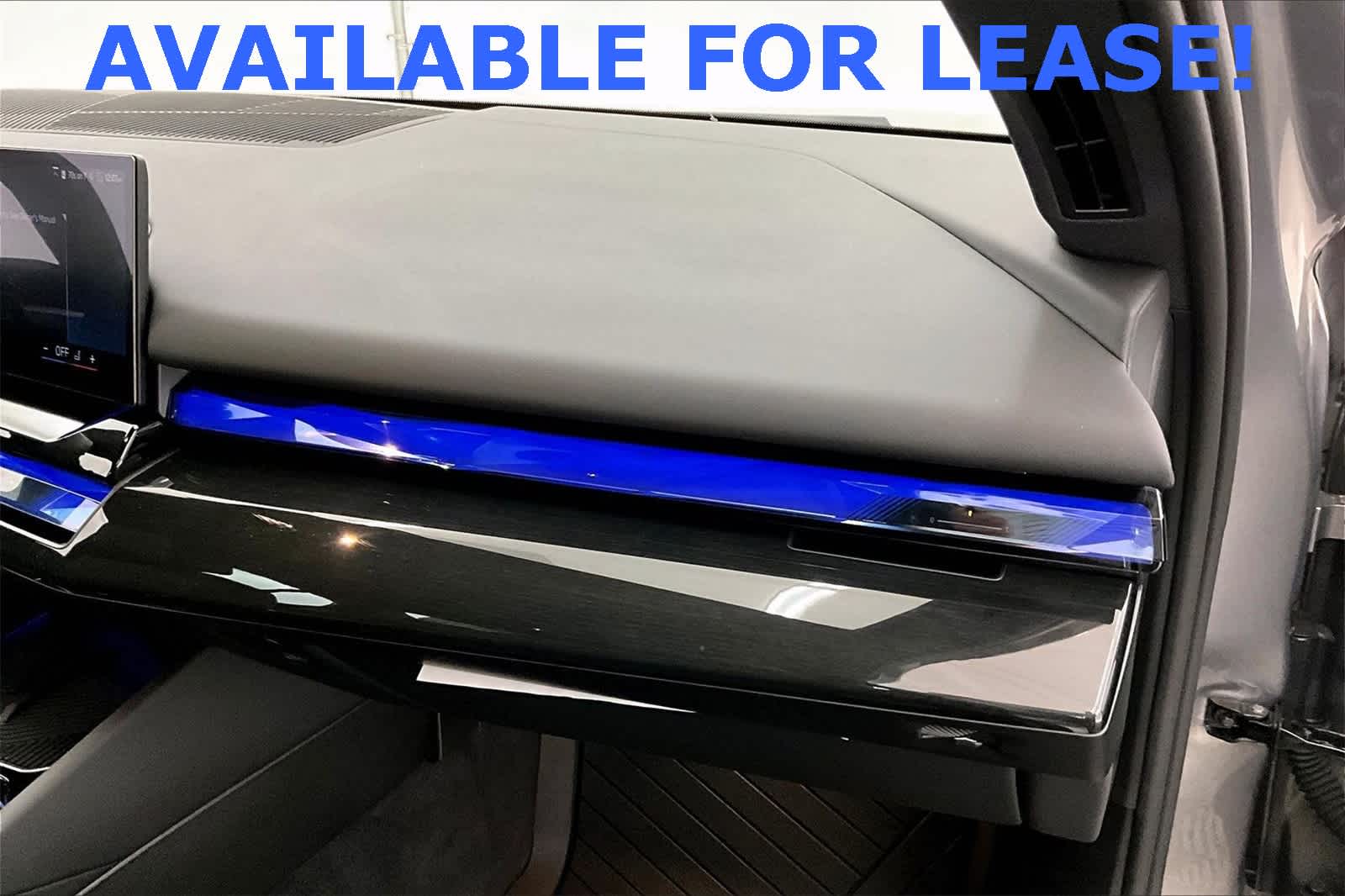 Thumbnail: 2025 BMW 5 Series - 23