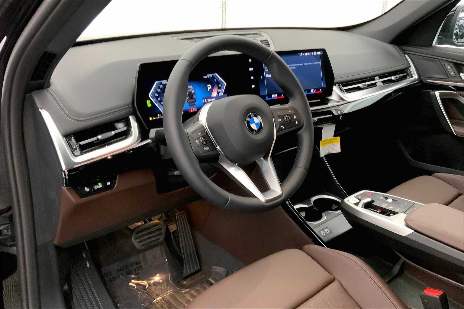 Thumbnail: 2025 BMW X1 - 2