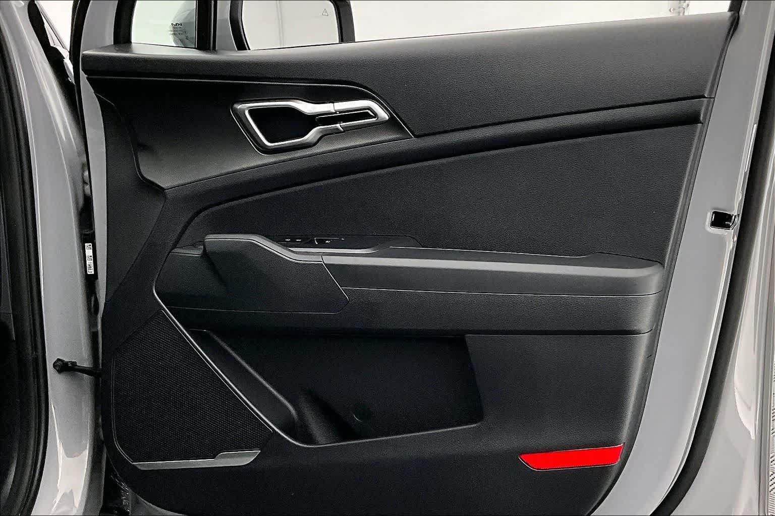 Thumbnail: 2026 Kia Sportage - 28