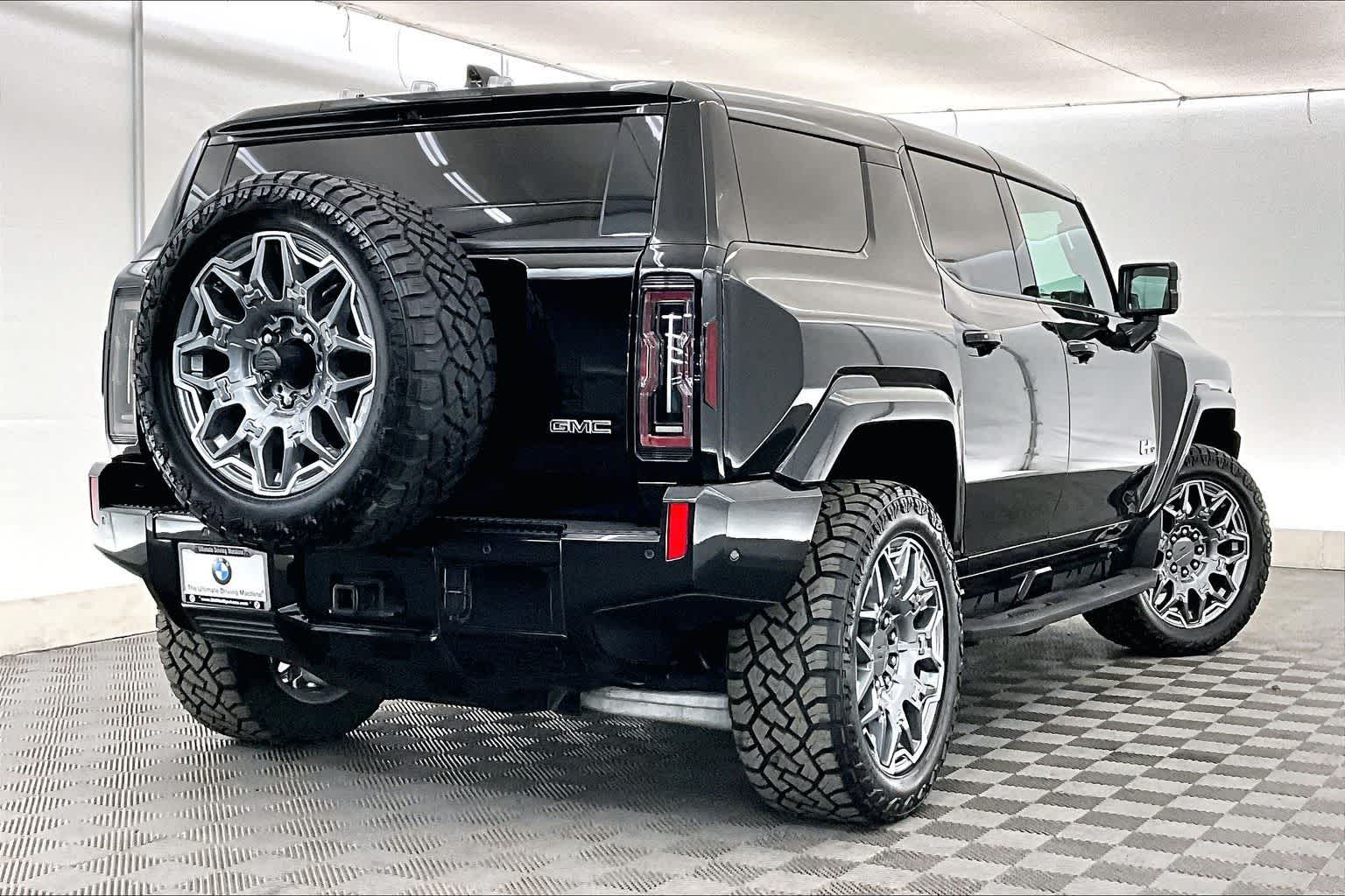 Thumbnail: 2025 GMC Hummer EV - 22