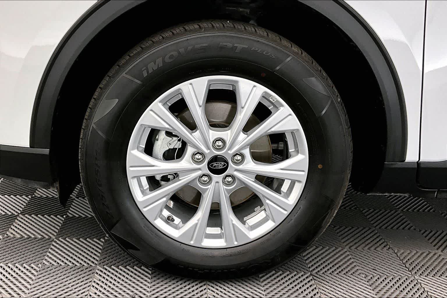 Thumbnail: 2024 Ford Escape - 8