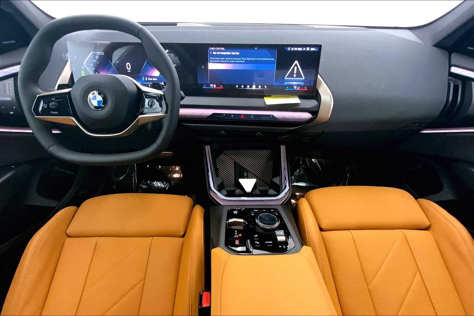 Thumbnail: 2025 BMW X3 - 10