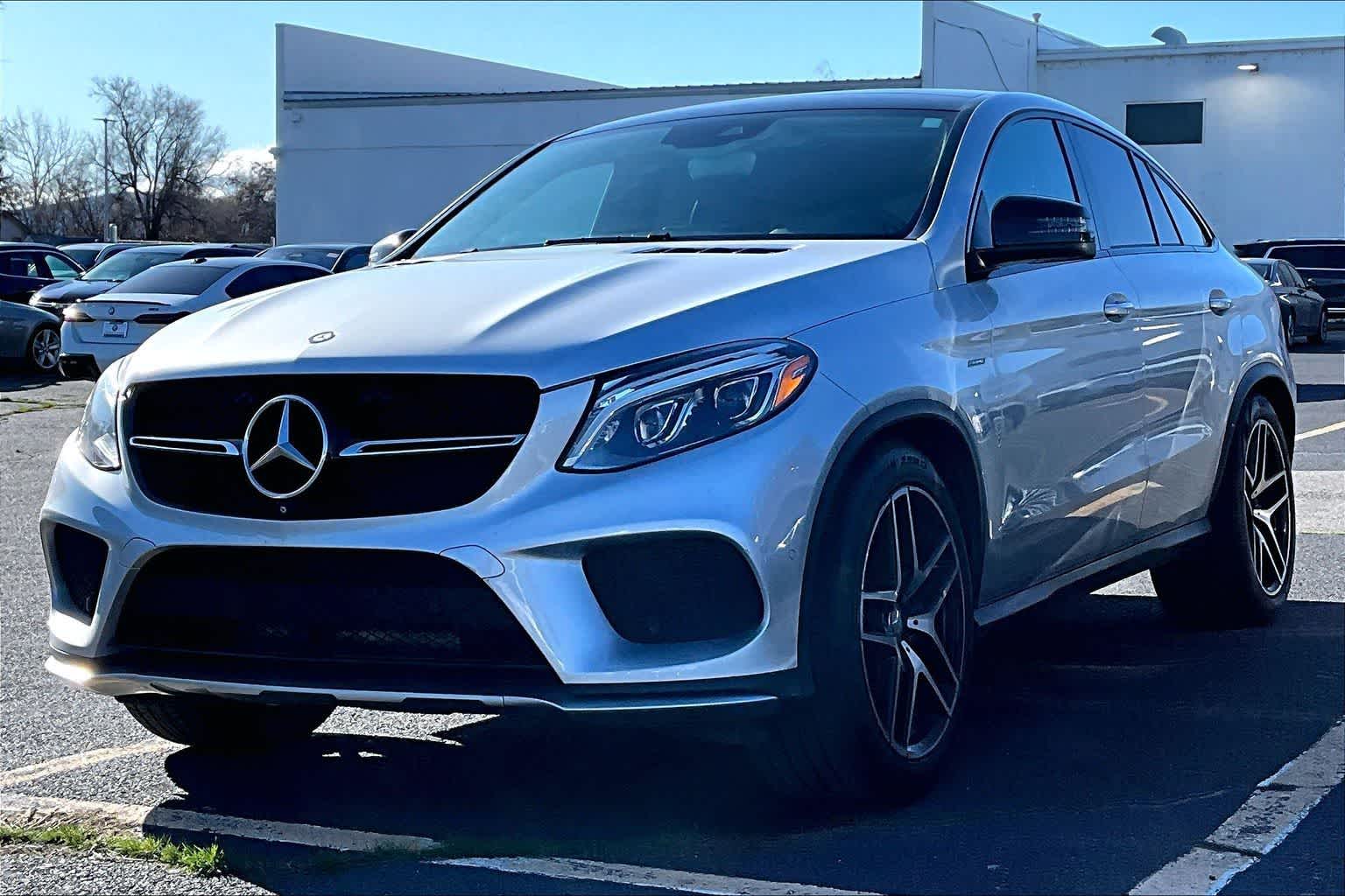 Thumbnail: 2016 Mercedes-Benz GLE - 1
