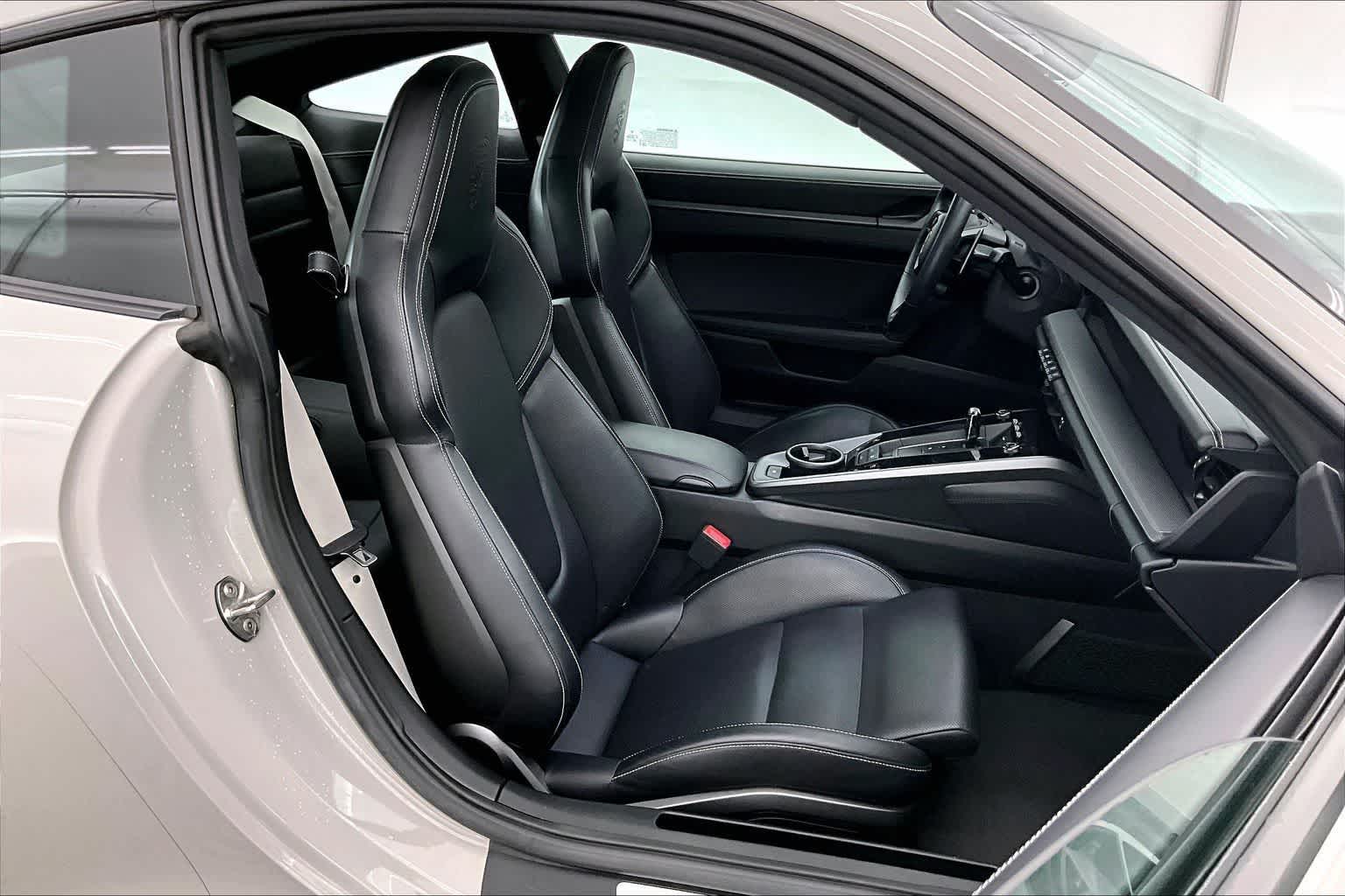 Thumbnail: 2020 Porsche 911 - 12