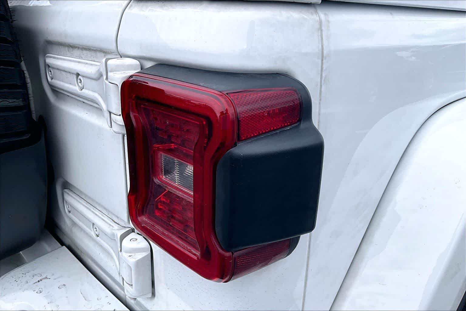 Thumbnail: 2024 Jeep Wrangler - 12