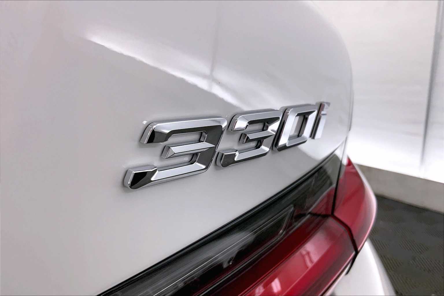 Thumbnail: 2025 BMW 3 Series - 7