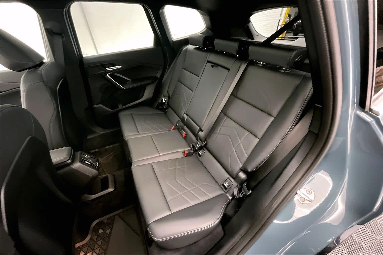 Thumbnail: 2025 BMW X1 - 29