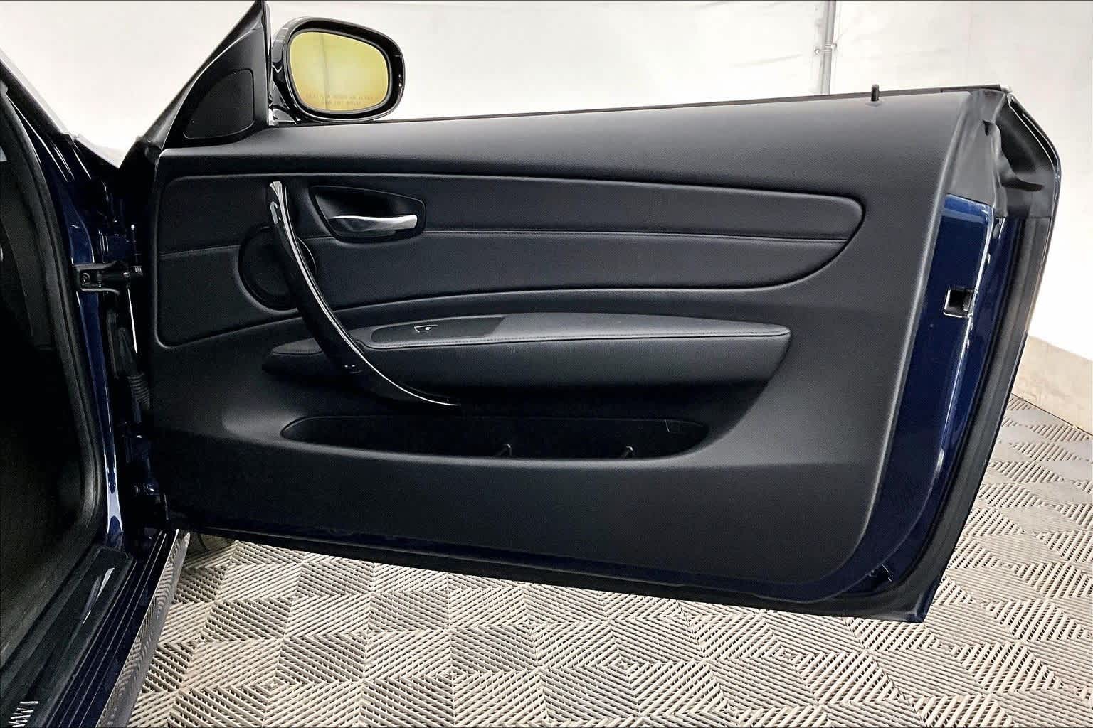 Thumbnail: 2013 BMW 1 Series - 27