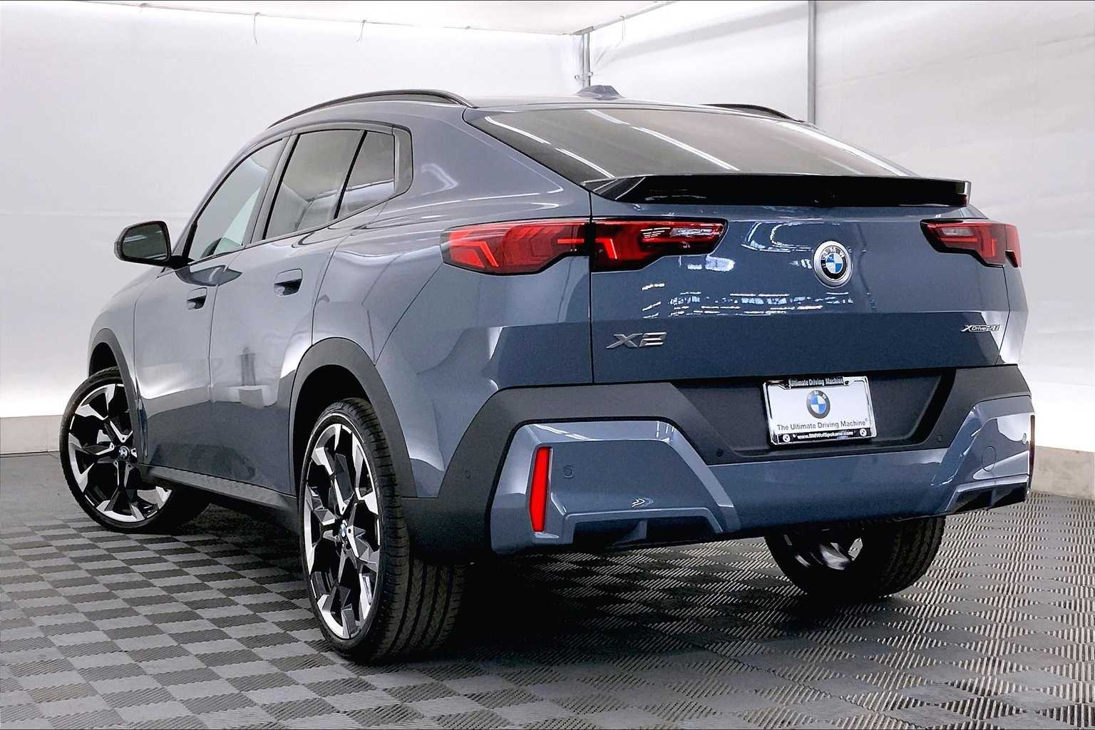 Thumbnail: 2025 BMW X2 - 4