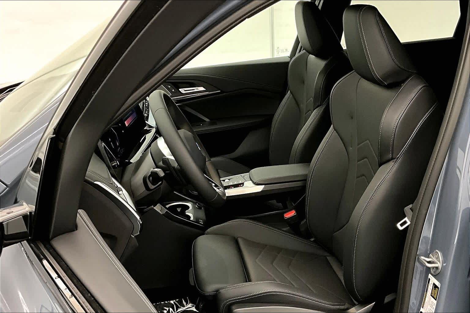 Thumbnail: 2026 BMW X1 - 11