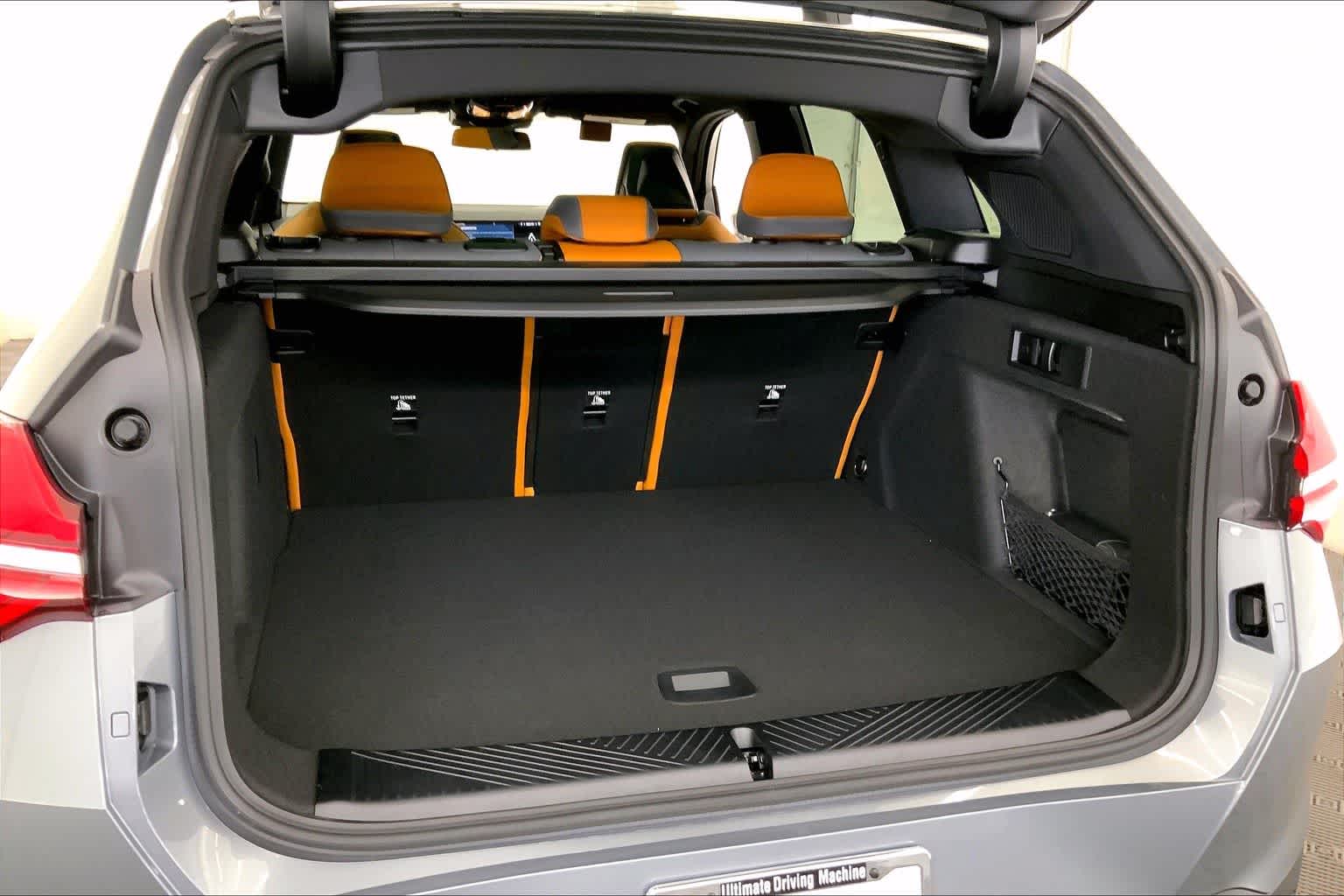 Thumbnail: 2025 BMW X3 - 19