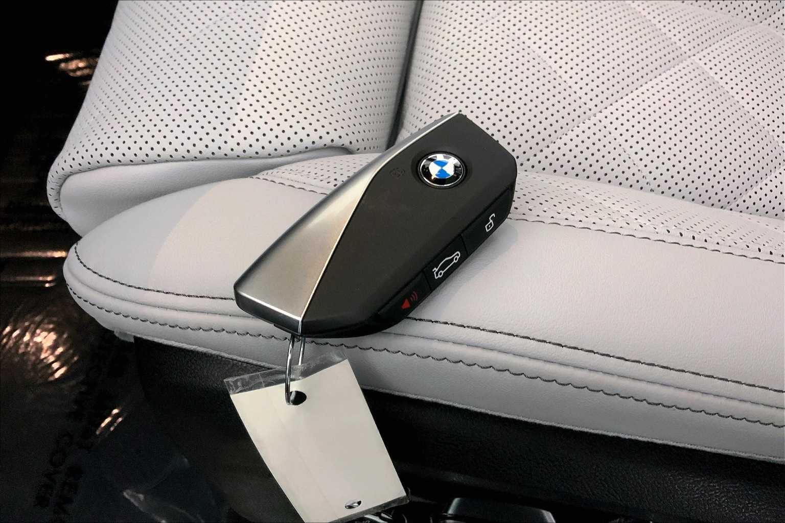 Thumbnail: 2026 BMW X5 - 20