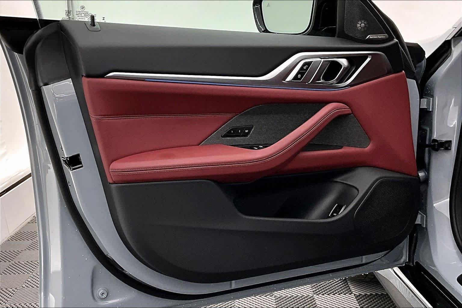 Thumbnail: 2025 BMW i4 - 27