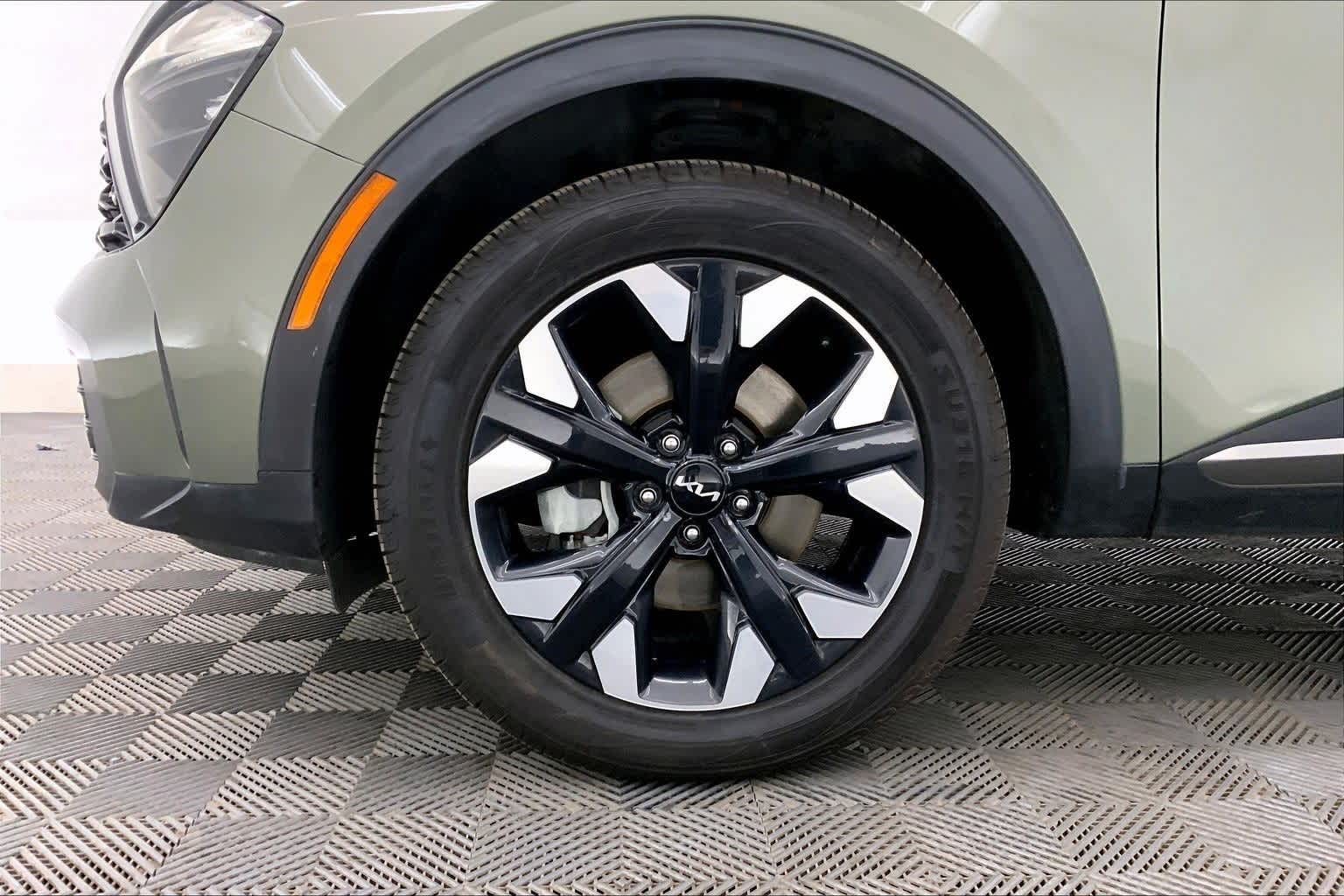 Thumbnail: 2023 Kia Sportage - 8