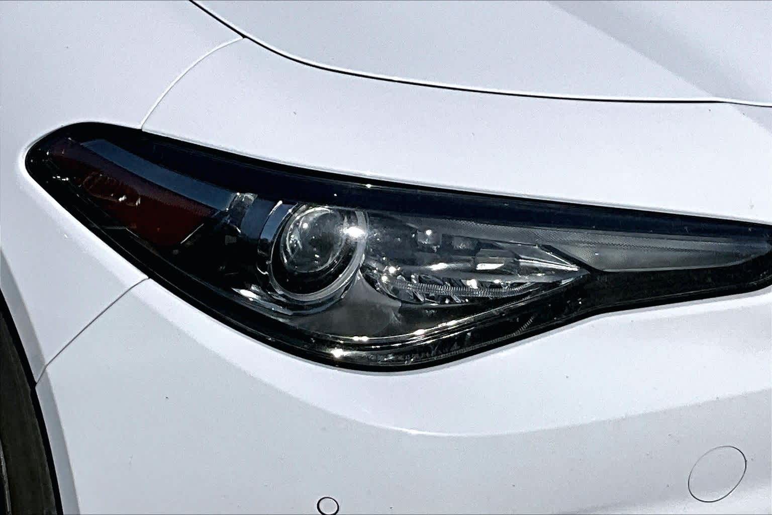 Thumbnail: 2019 Alfa Romeo Giulia - 2