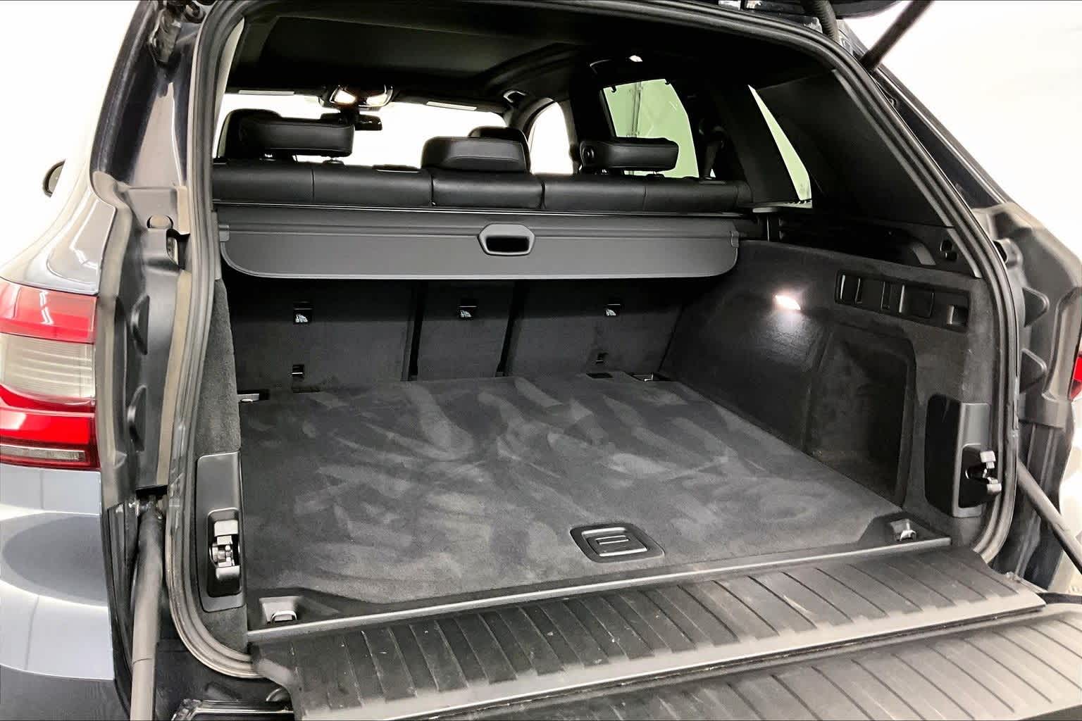 Thumbnail: 2021 BMW X5 - 18