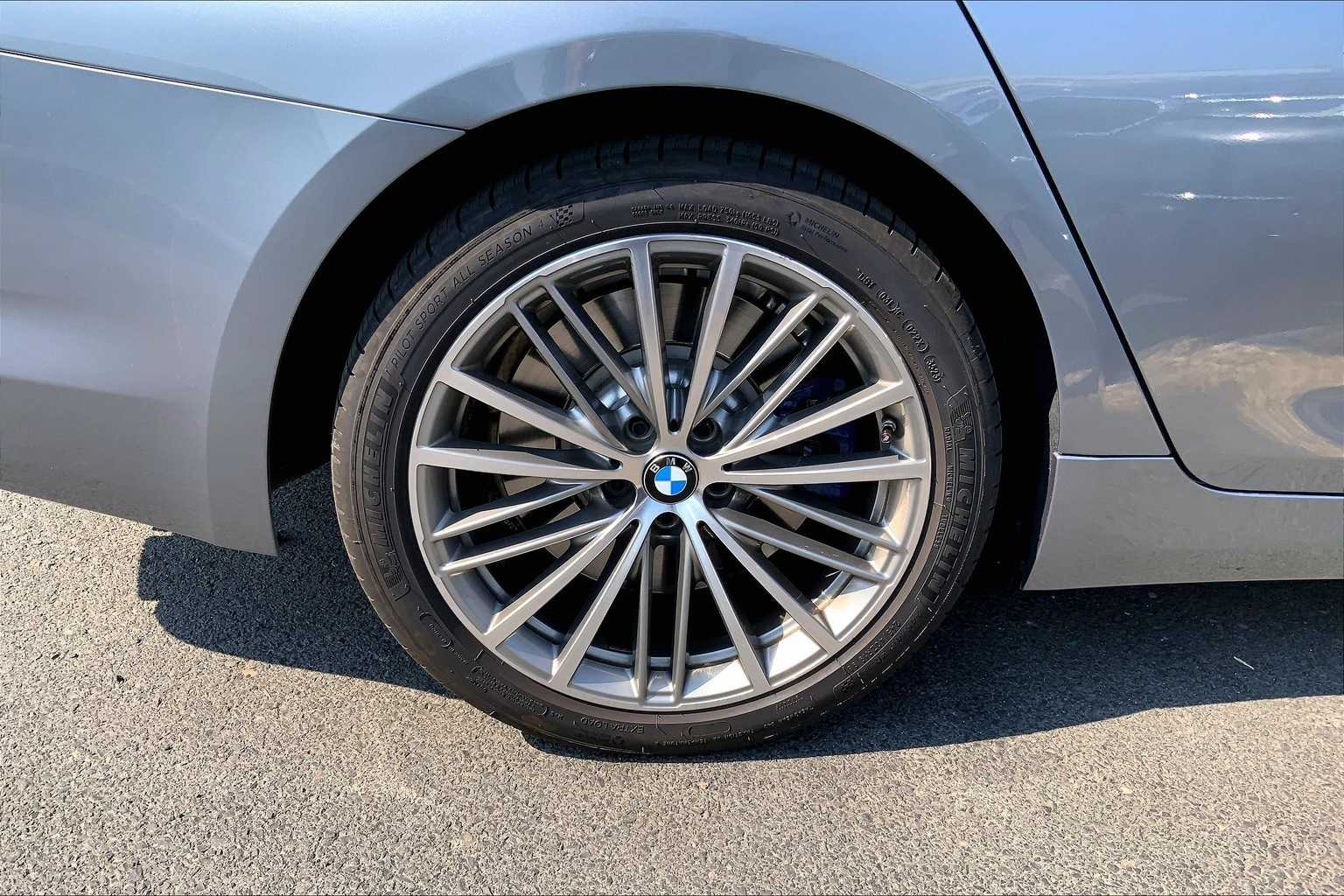 Thumbnail: 2020 BMW 5 Series - 20