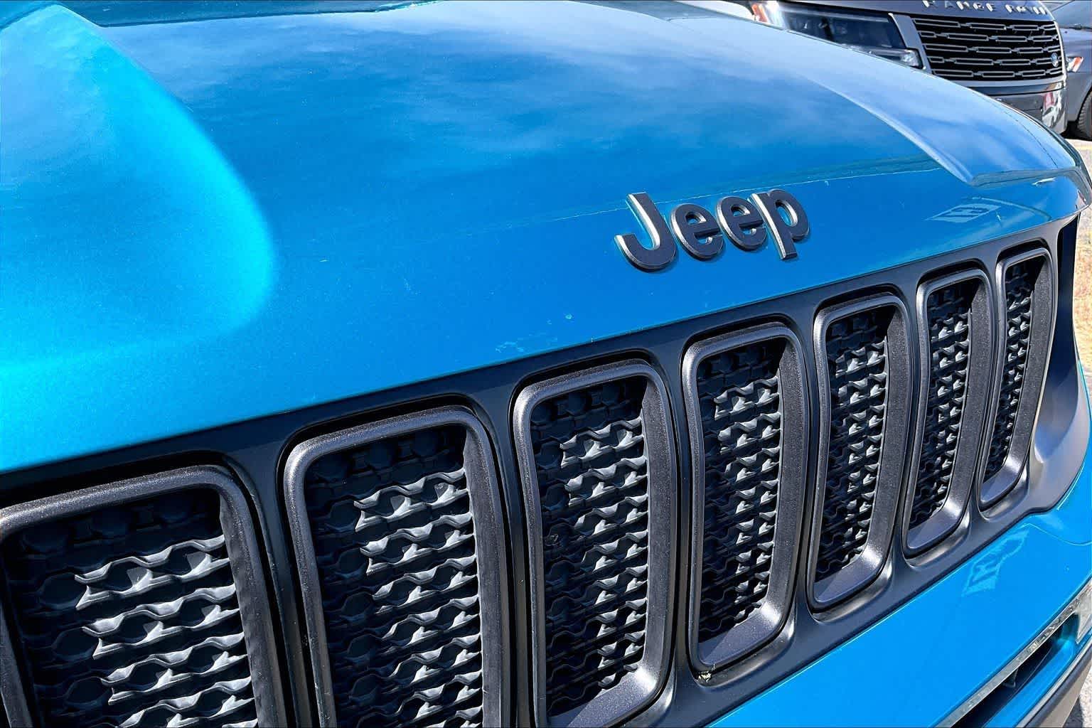 Thumbnail: 2021 Jeep Renegade - 17