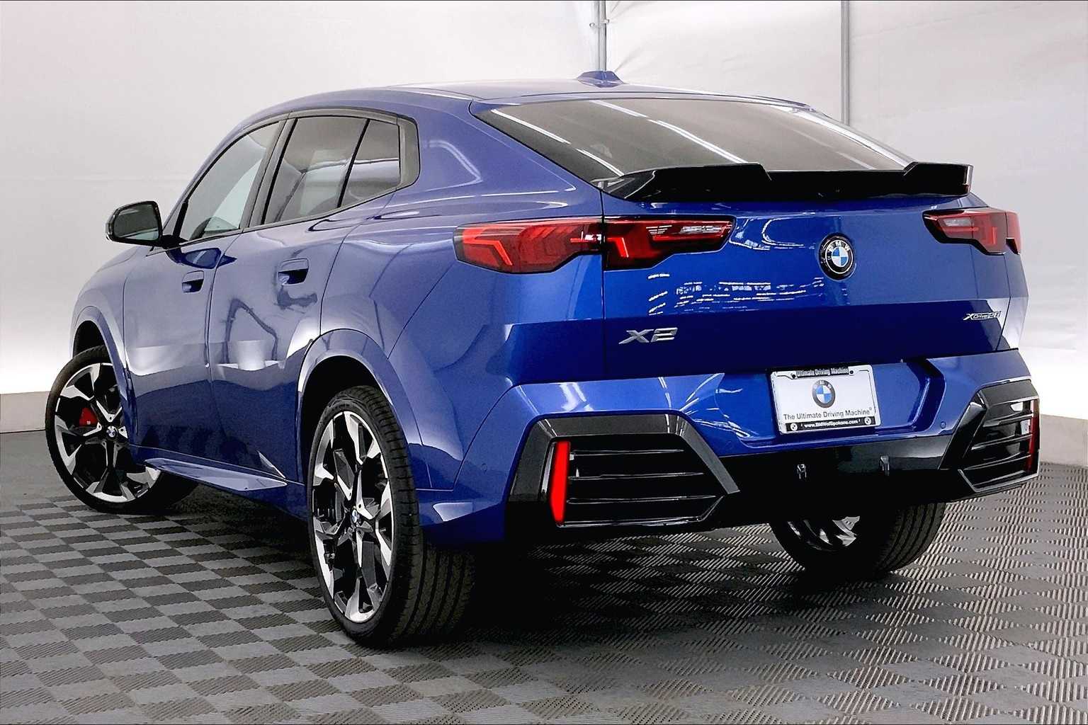 Thumbnail: 2025 BMW X2 - 4