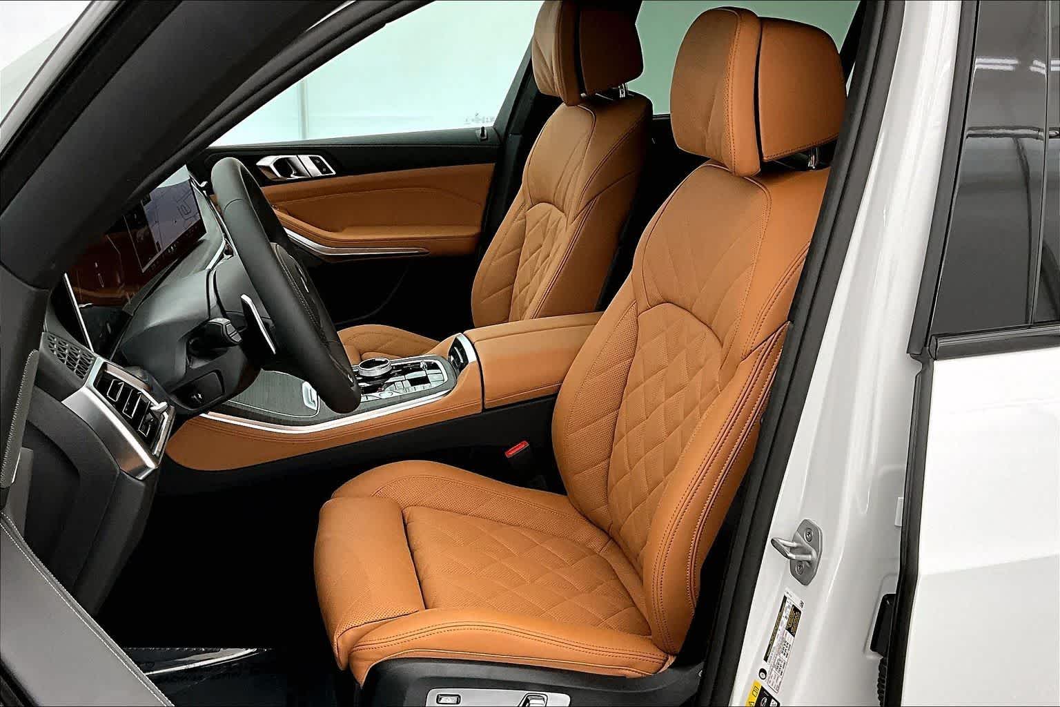 Thumbnail: 2026 BMW X5 - 11
