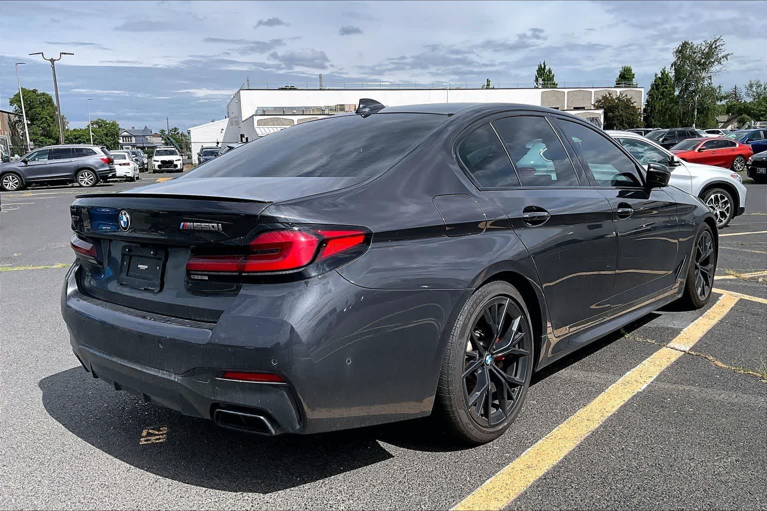 Thumbnail: 2023 BMW 5 Series - 19