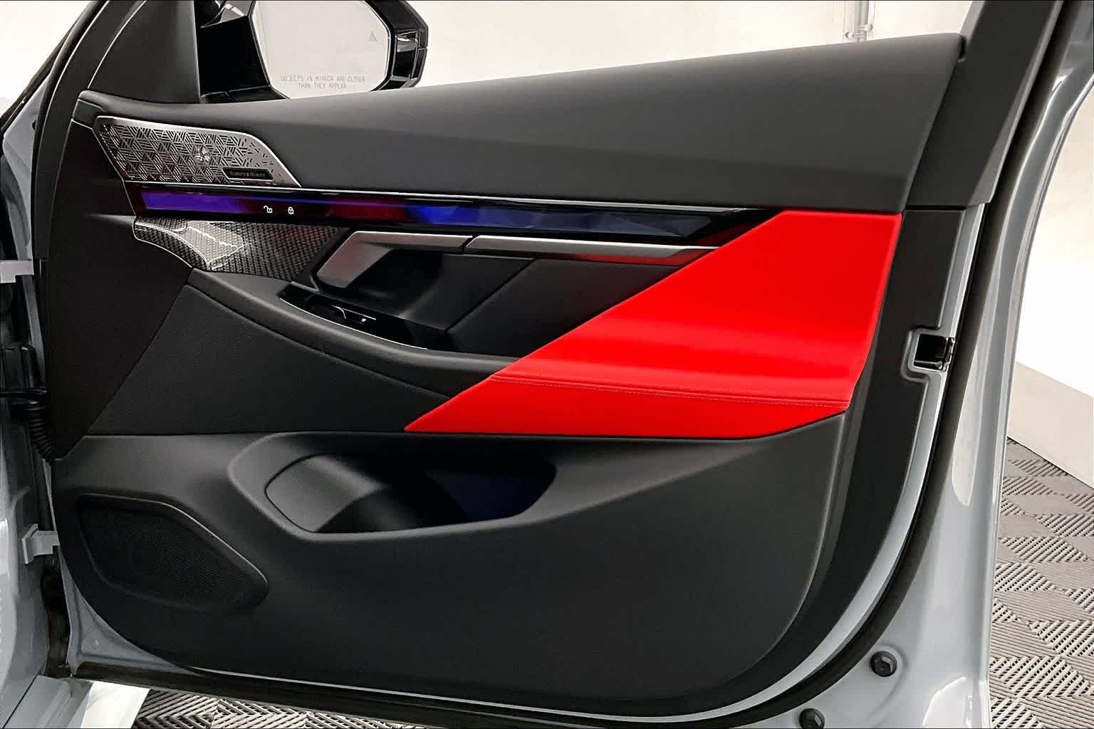 Thumbnail: 2026 BMW M5 - 28