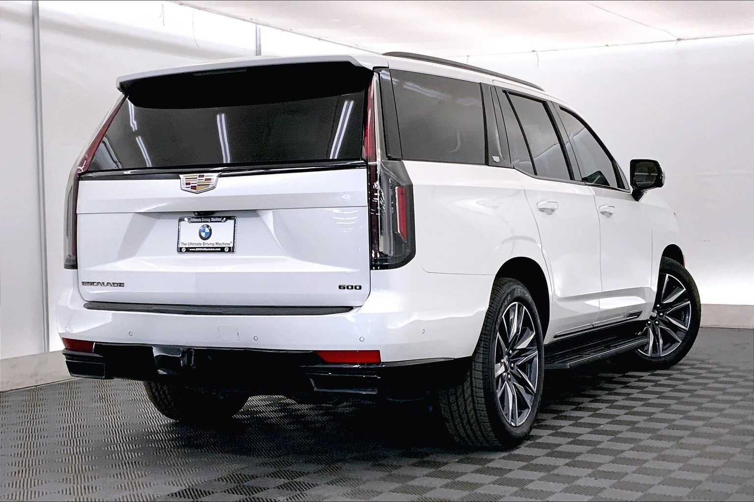 Thumbnail: 2021 Cadillac Escalade - 22