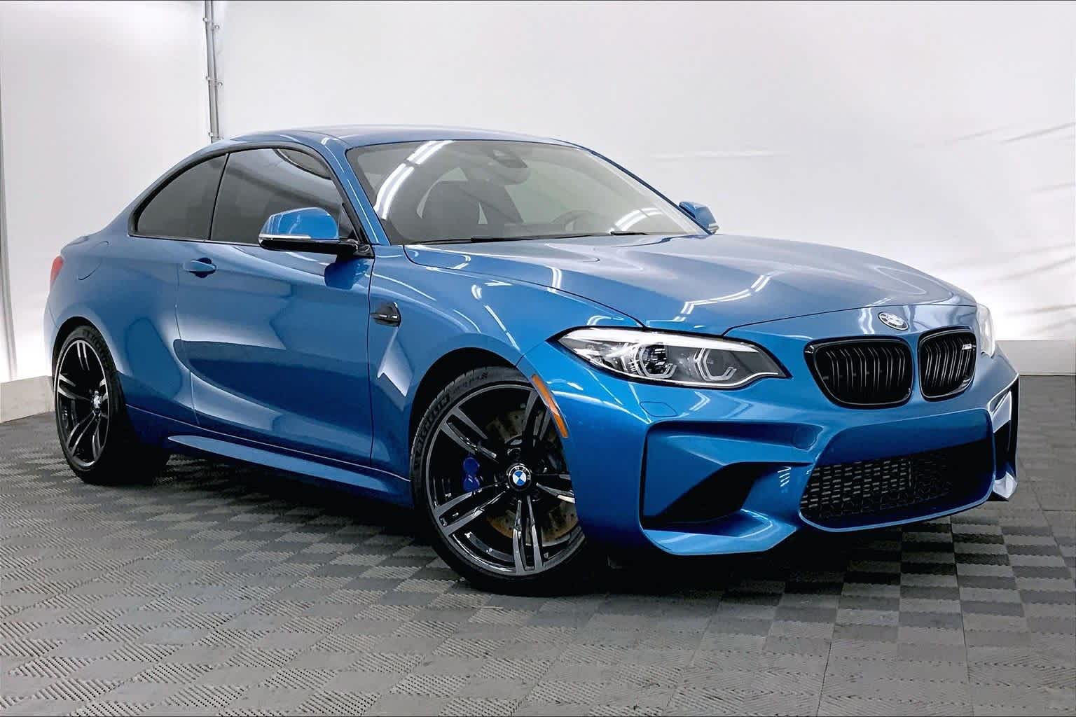 Thumbnail: 2018 BMW M2 - 20