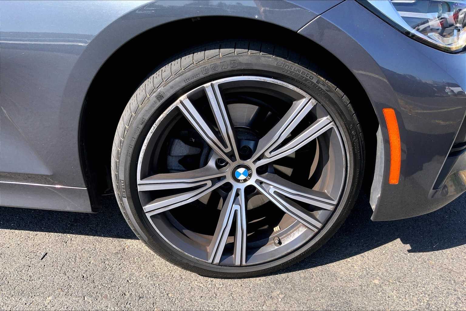 Thumbnail: 2021 BMW 3 Series - 14