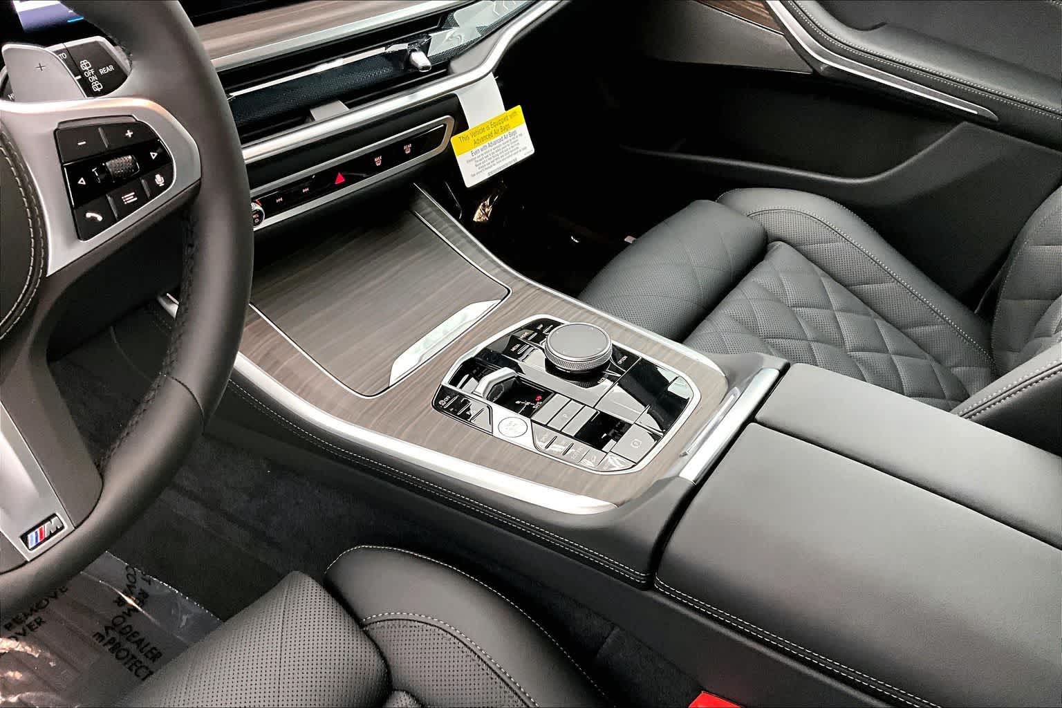 Thumbnail: 2026 BMW X5 - 16