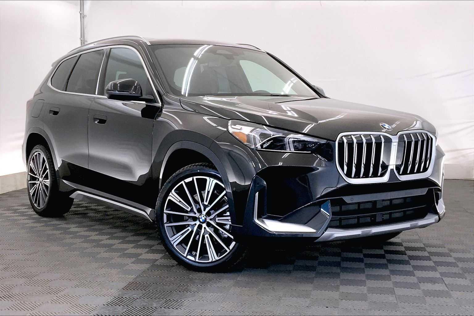 Thumbnail: 2025 BMW X1 - 21