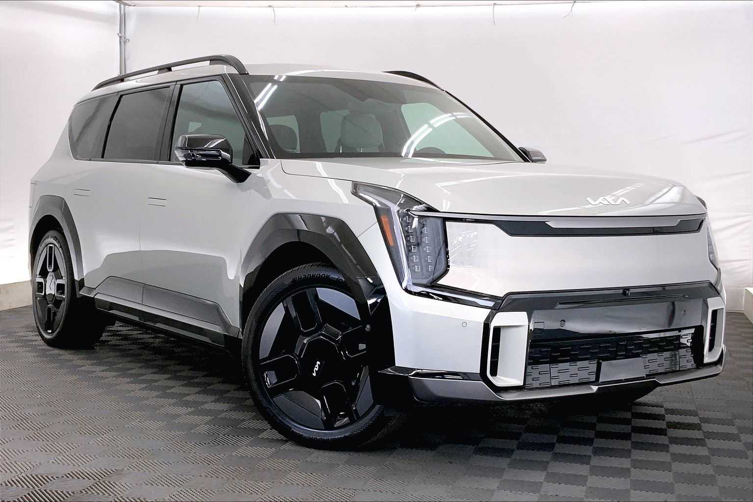 Thumbnail: 2024 Kia EV9 - 21
