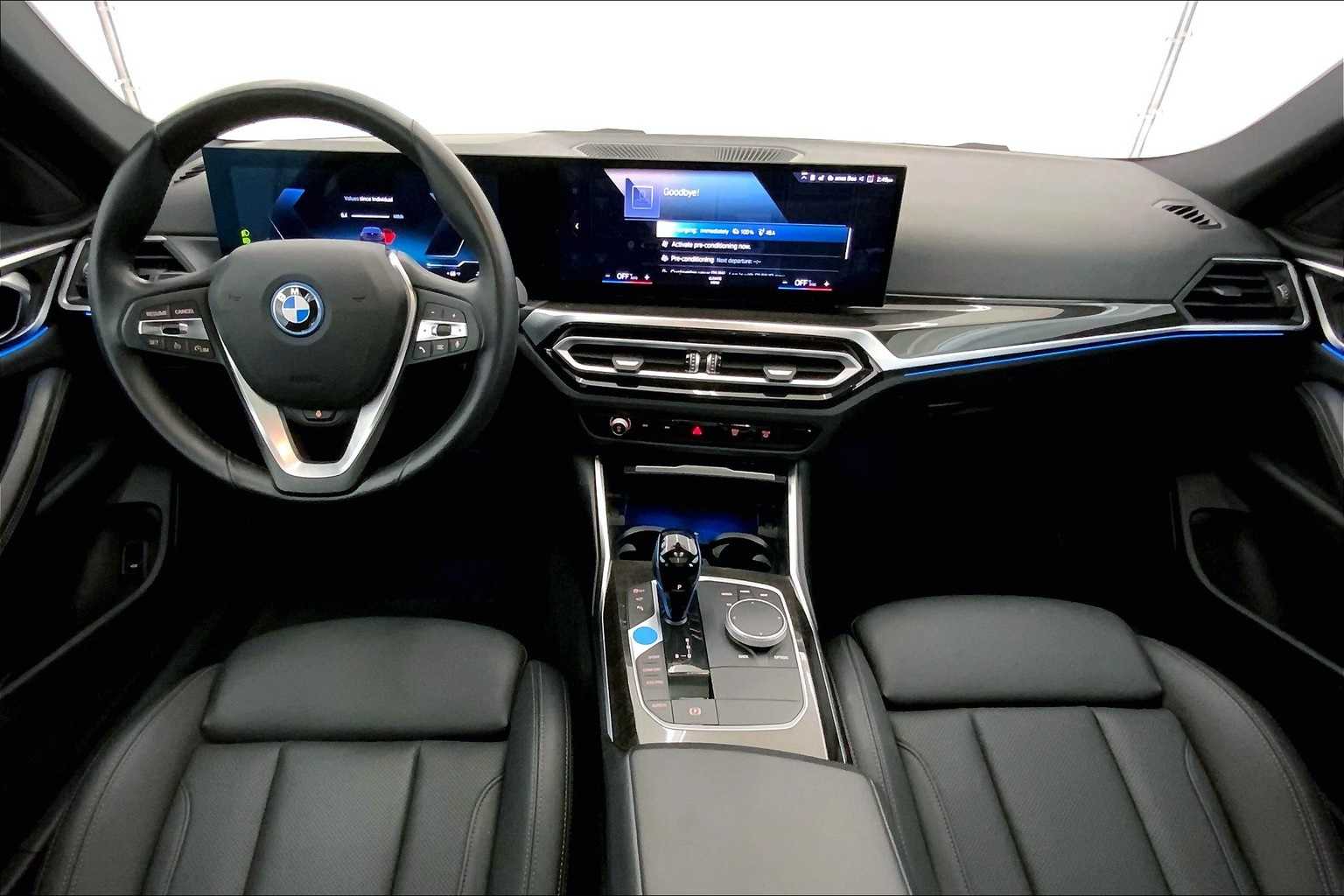 Thumbnail: 2023 BMW i4 - 10