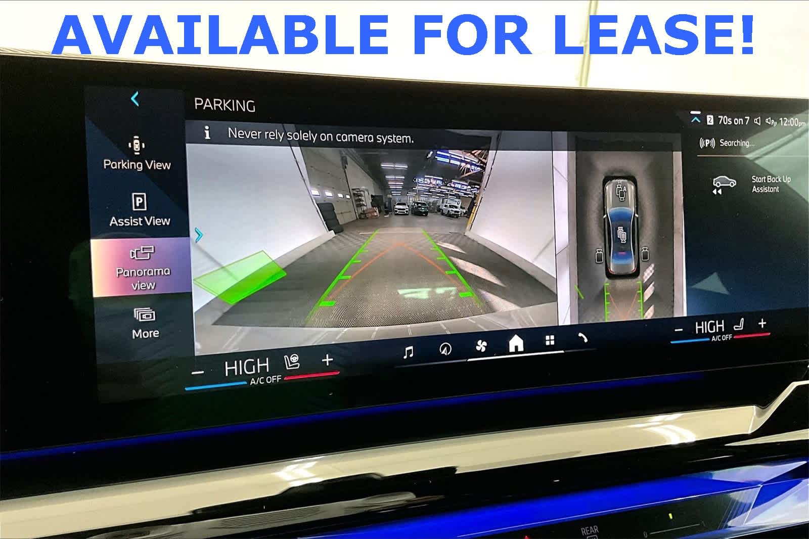 Thumbnail: 2025 BMW 5 Series - 26