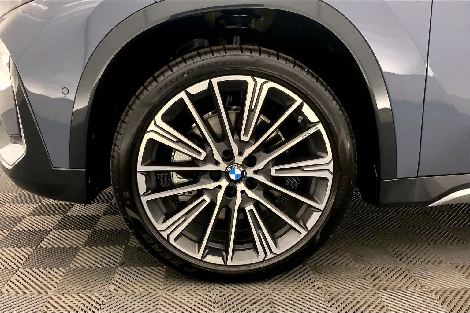 Thumbnail: 2026 BMW X1 - 8