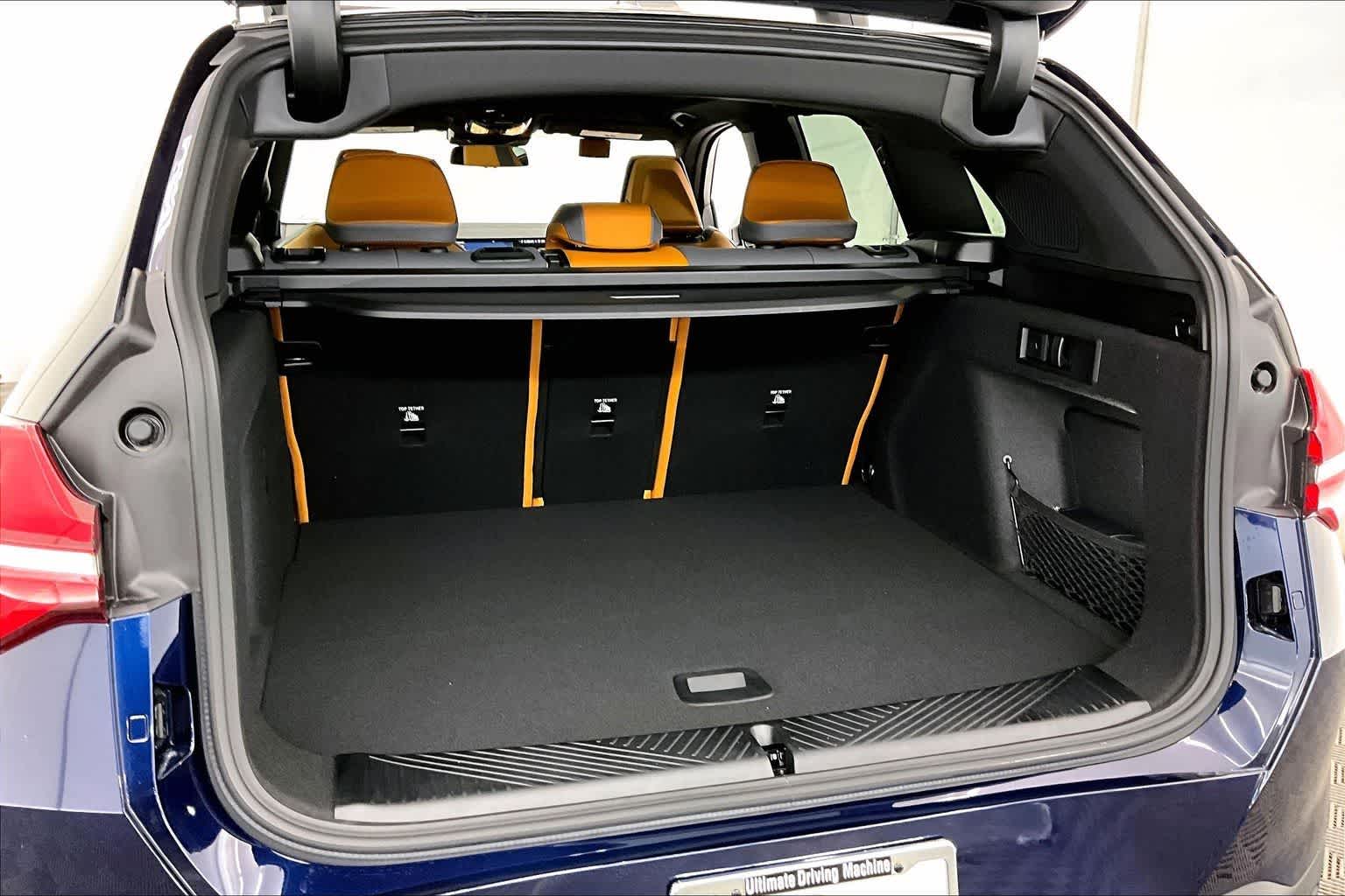 Thumbnail: 2026 BMW X3 - 19