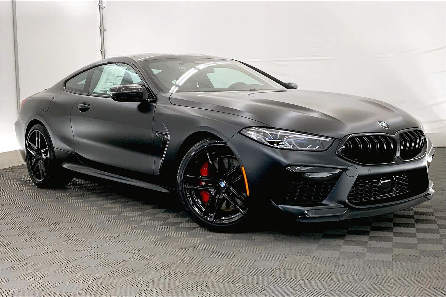 Thumbnail: 2025 BMW M8 - 20