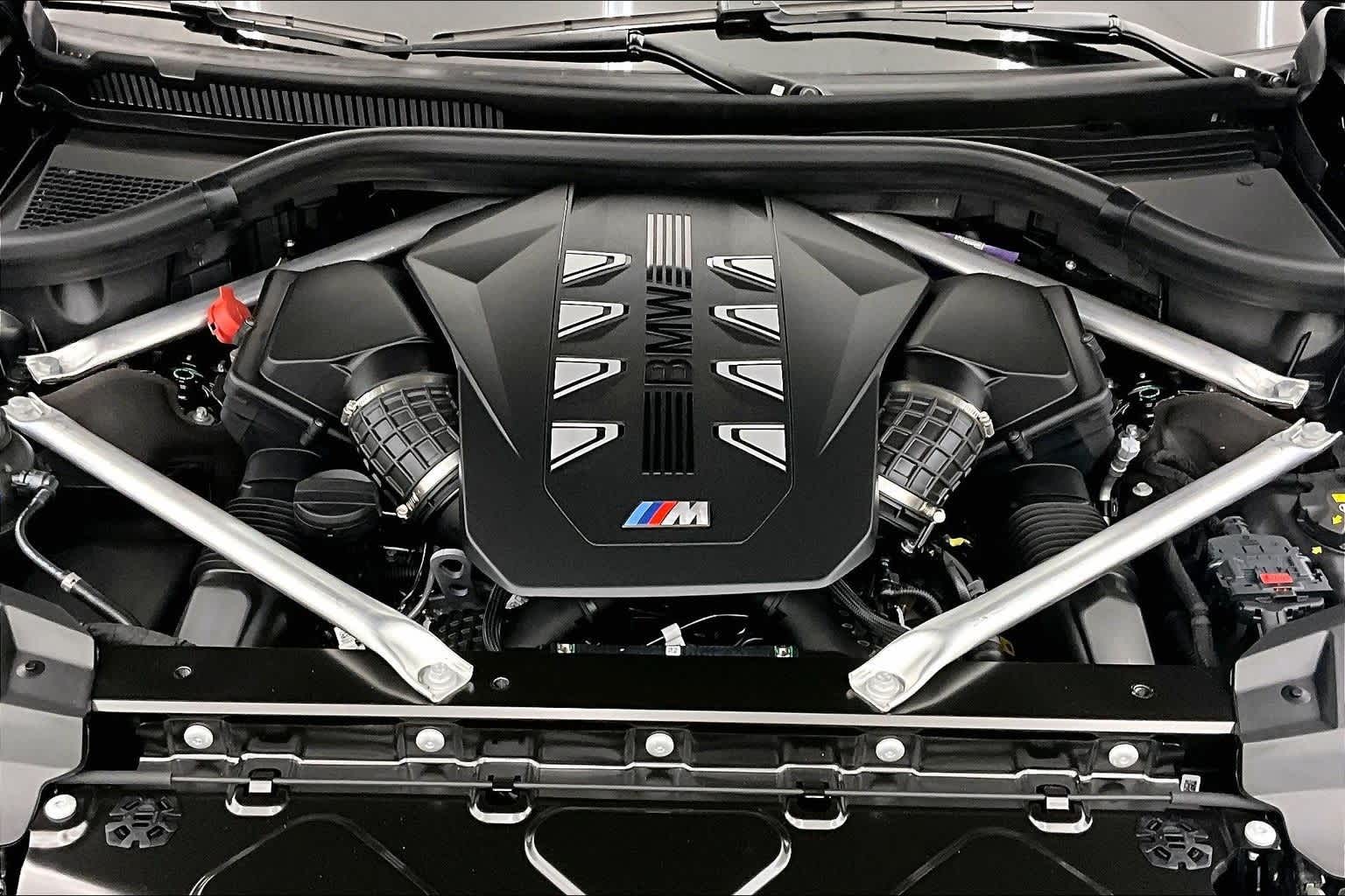 Thumbnail: 2026 BMW X7 - 9